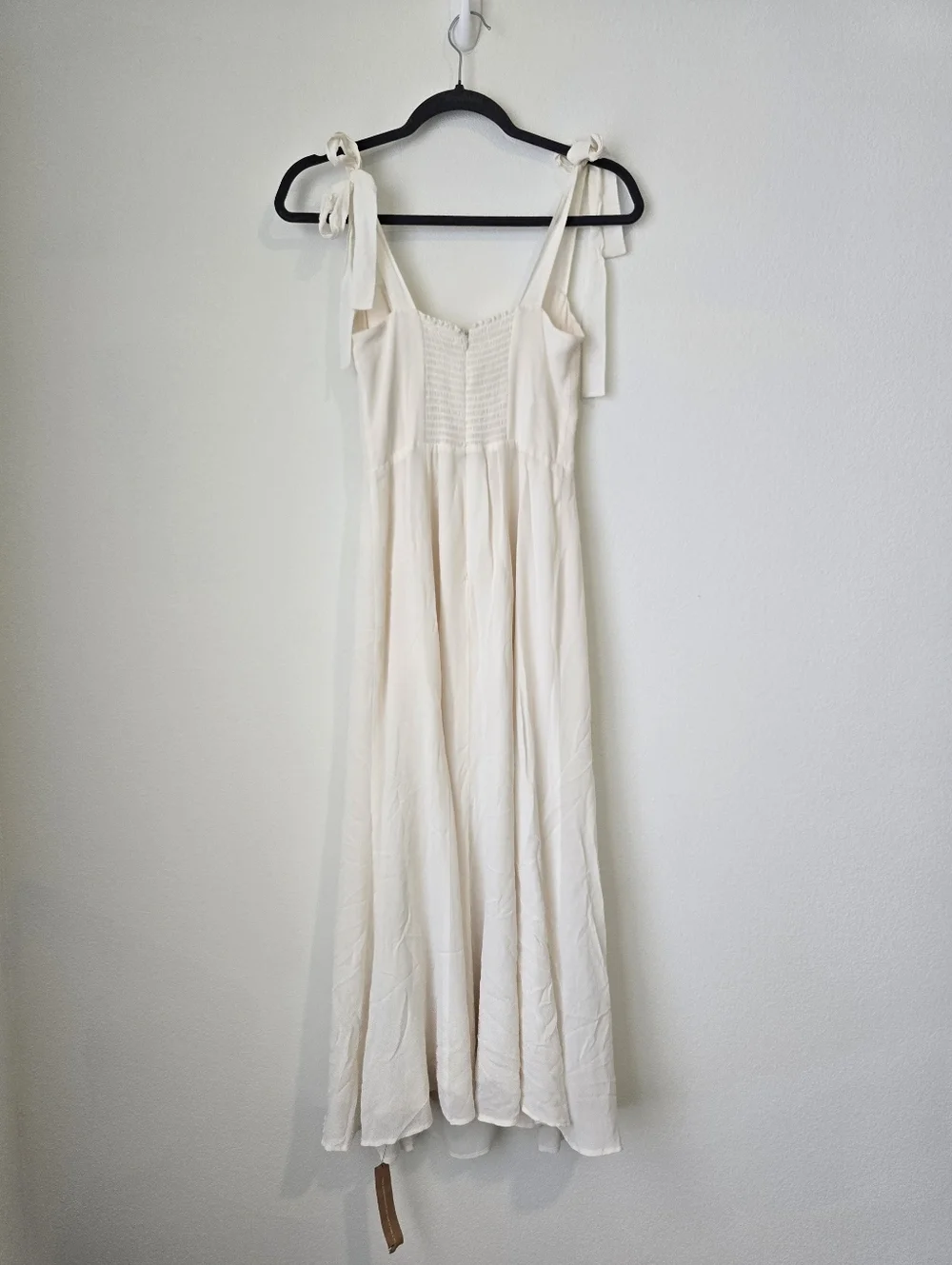 NWT Reformation Nadira Dress in Ivory Sweetheart Neckline Shoulder Strap Ties - Picture 8 of 14